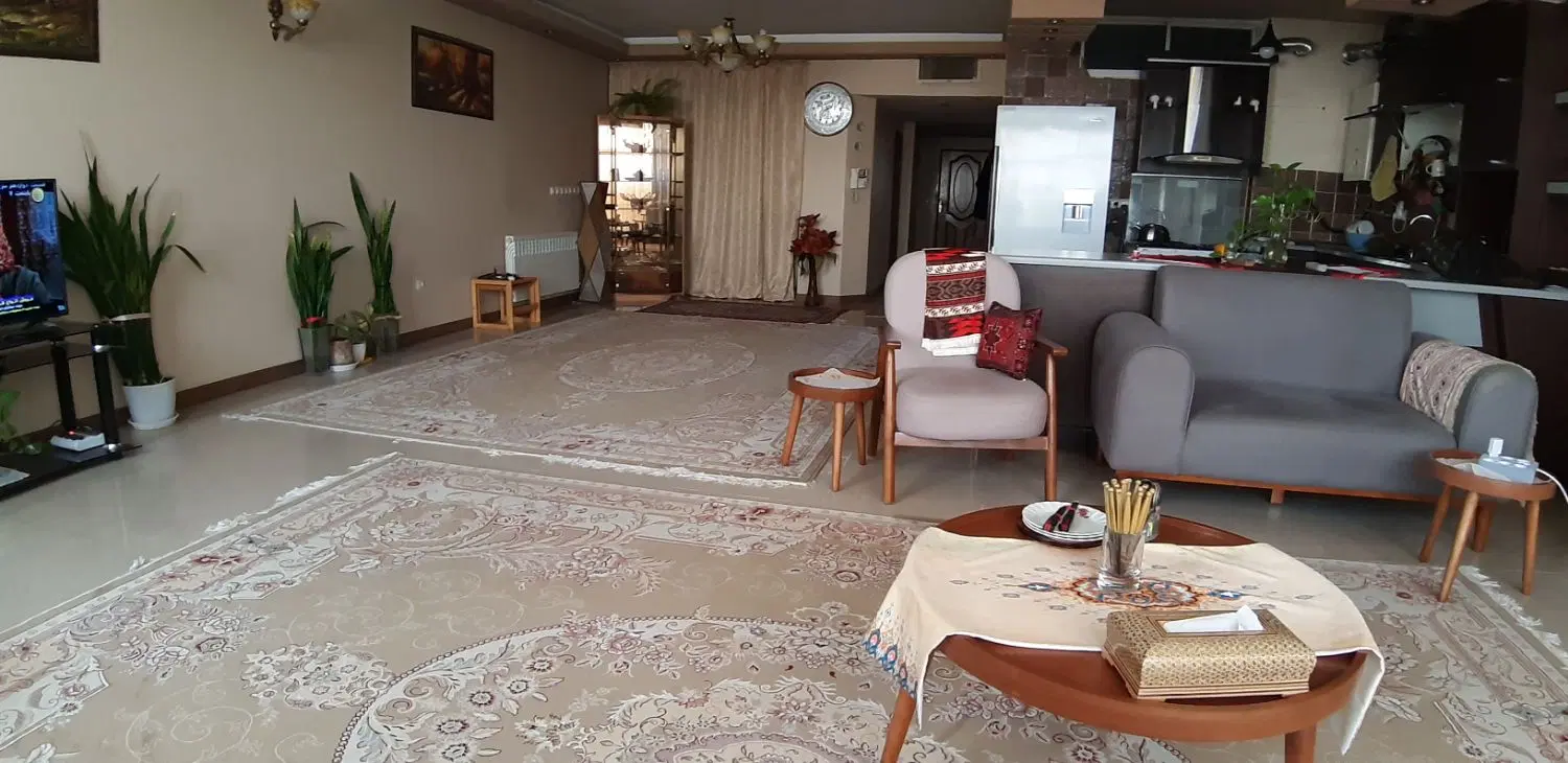 فروش آپارتمان ۳ خوابه
