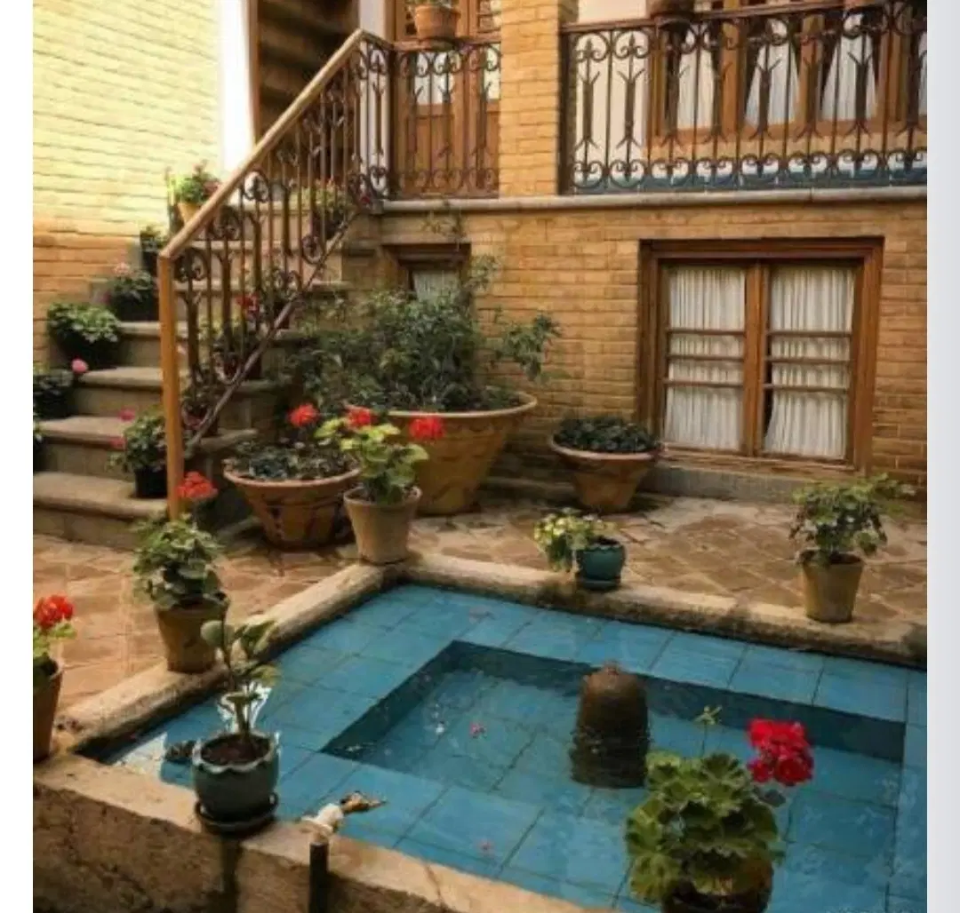 خانه کلنگی