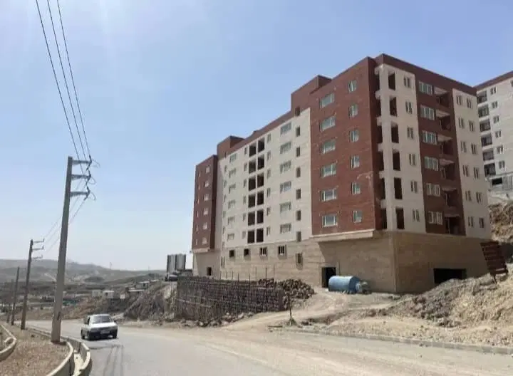 آپارتمان ۱۰۲متری فاز ۵