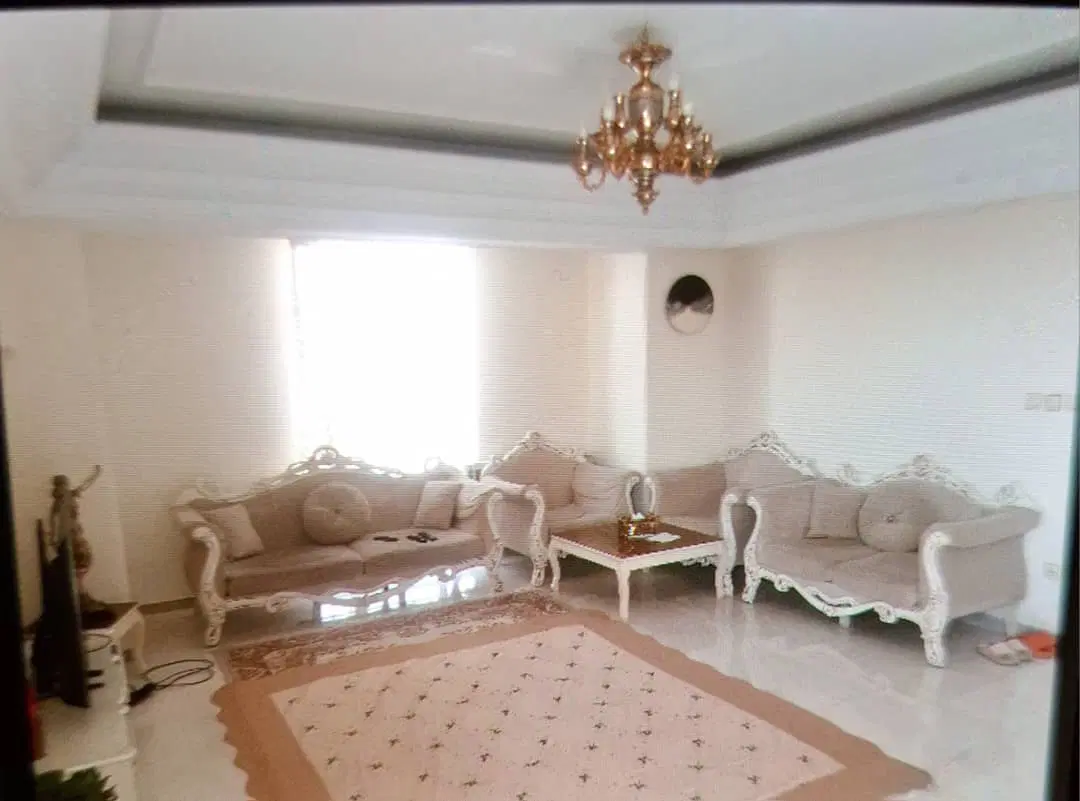 ۶۹متر ۲ خواب بین فلکه سوم و چهارم