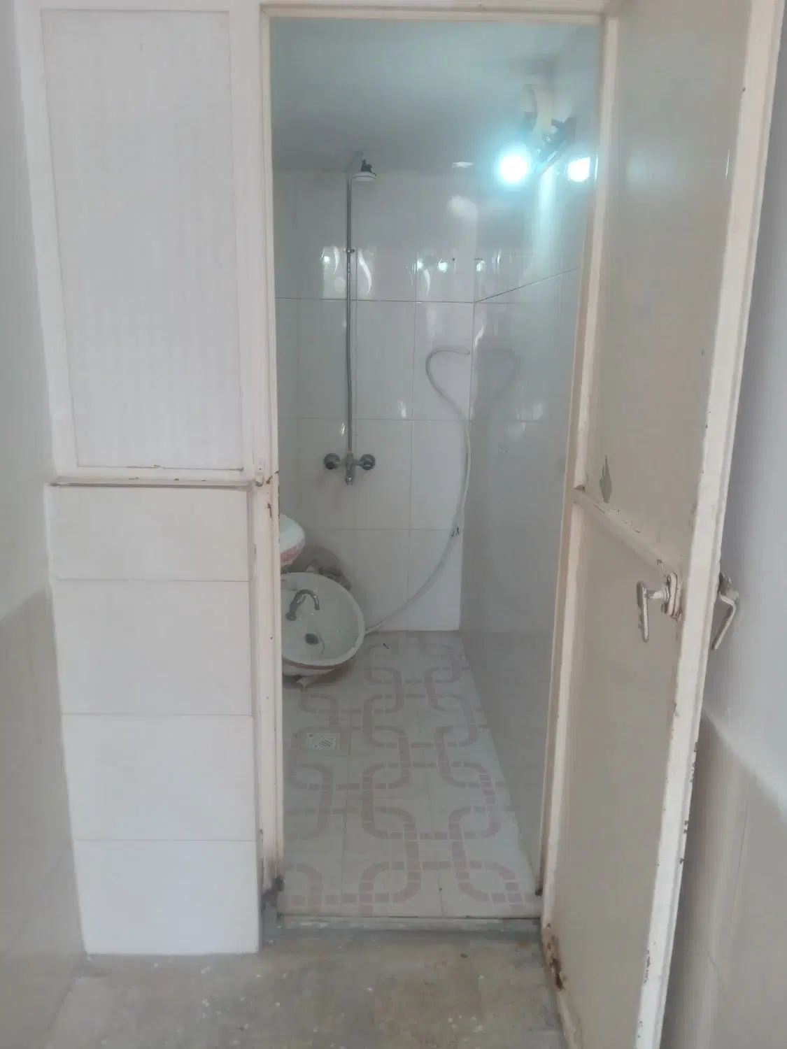 منزل ۹۰متری کوشک میدان ۵میلبارد