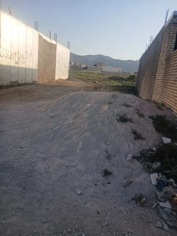 زمین مسکونی