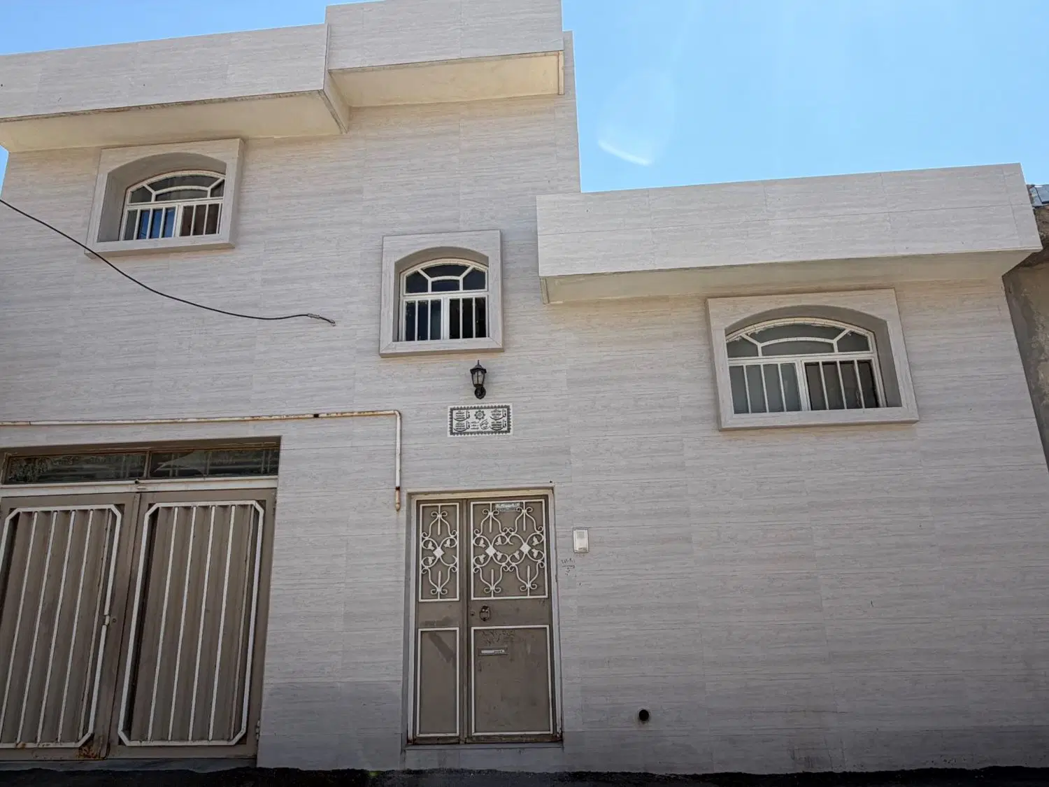منزل مسکونی واقع در داریون