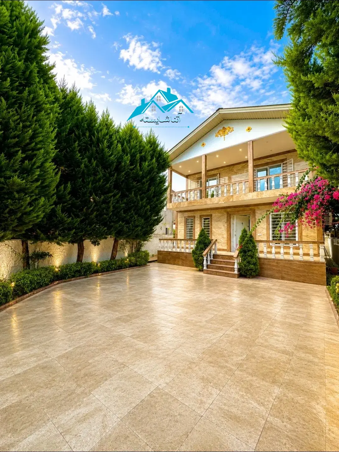 ویلاباغ شخصی ساز_۳۰۰متر لوکیشن قوی_سندتک برگ