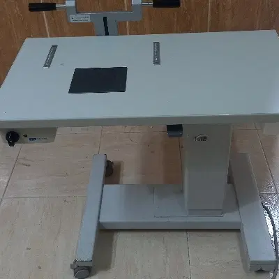 فروش غرفه عینک سازی درمانگاه