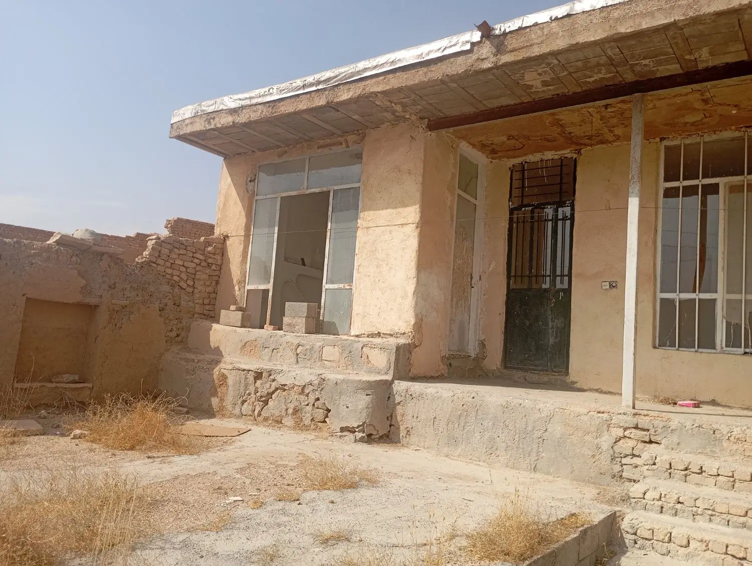 فروش دو خانه کلنگی قدیمی مناسب باغ شهری