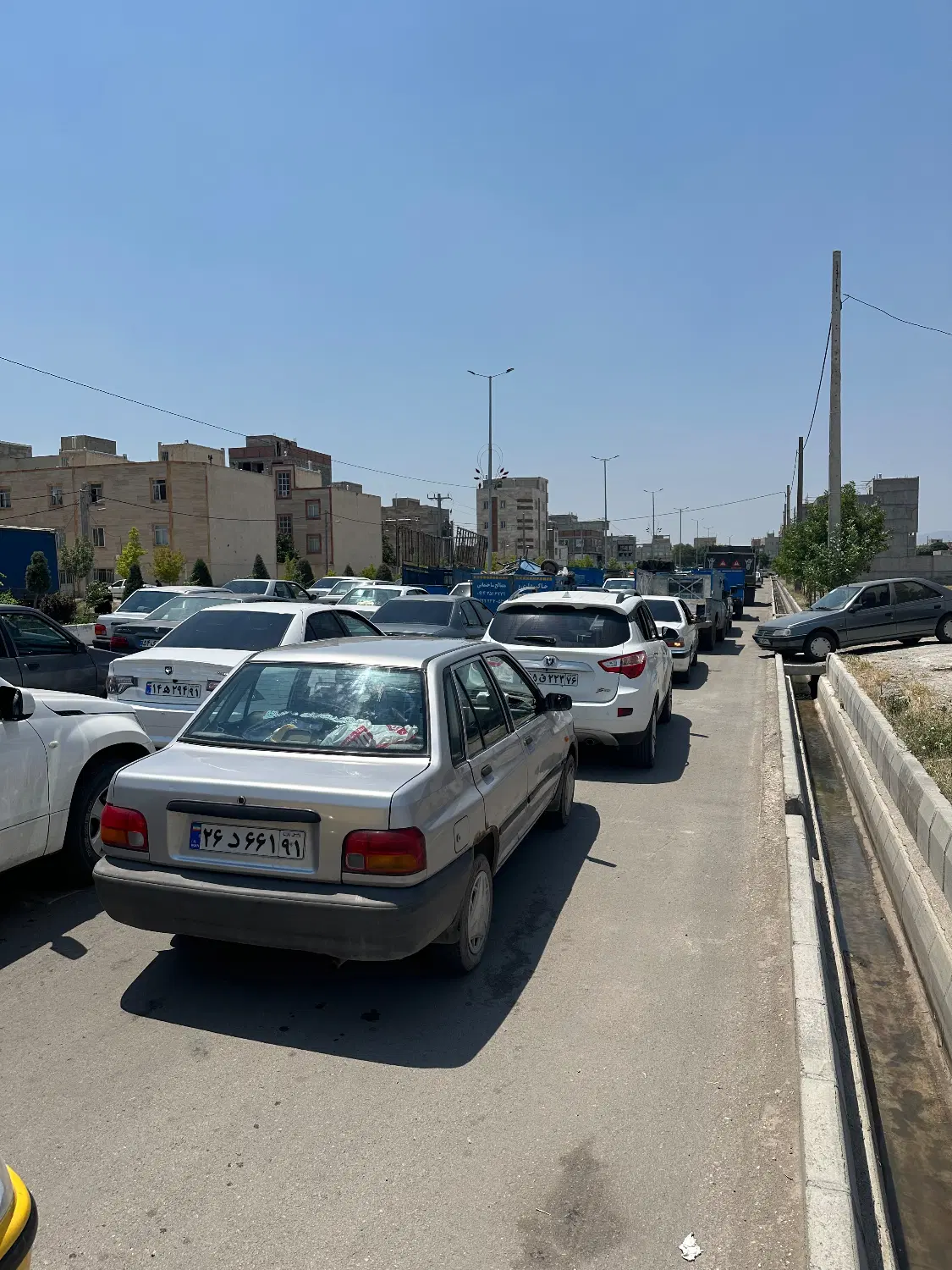 زمین تجاری۲۳۳ متر
