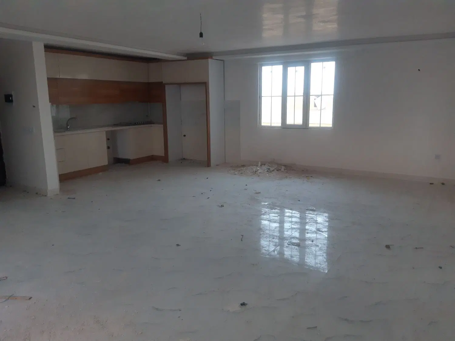 اپارتمان صفر کلید نخورده ۱۸ متری نوری