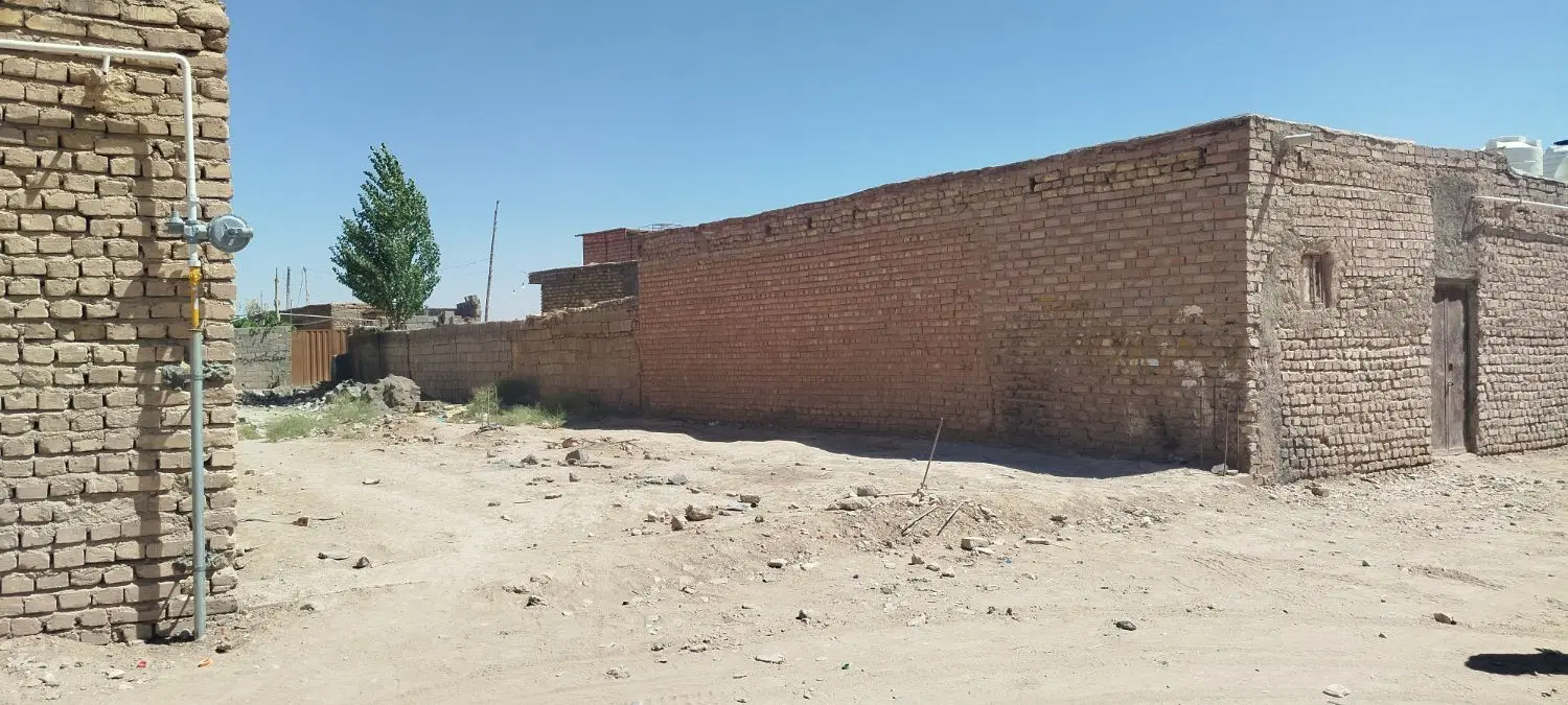 زمین ابعاد۸در۱۸