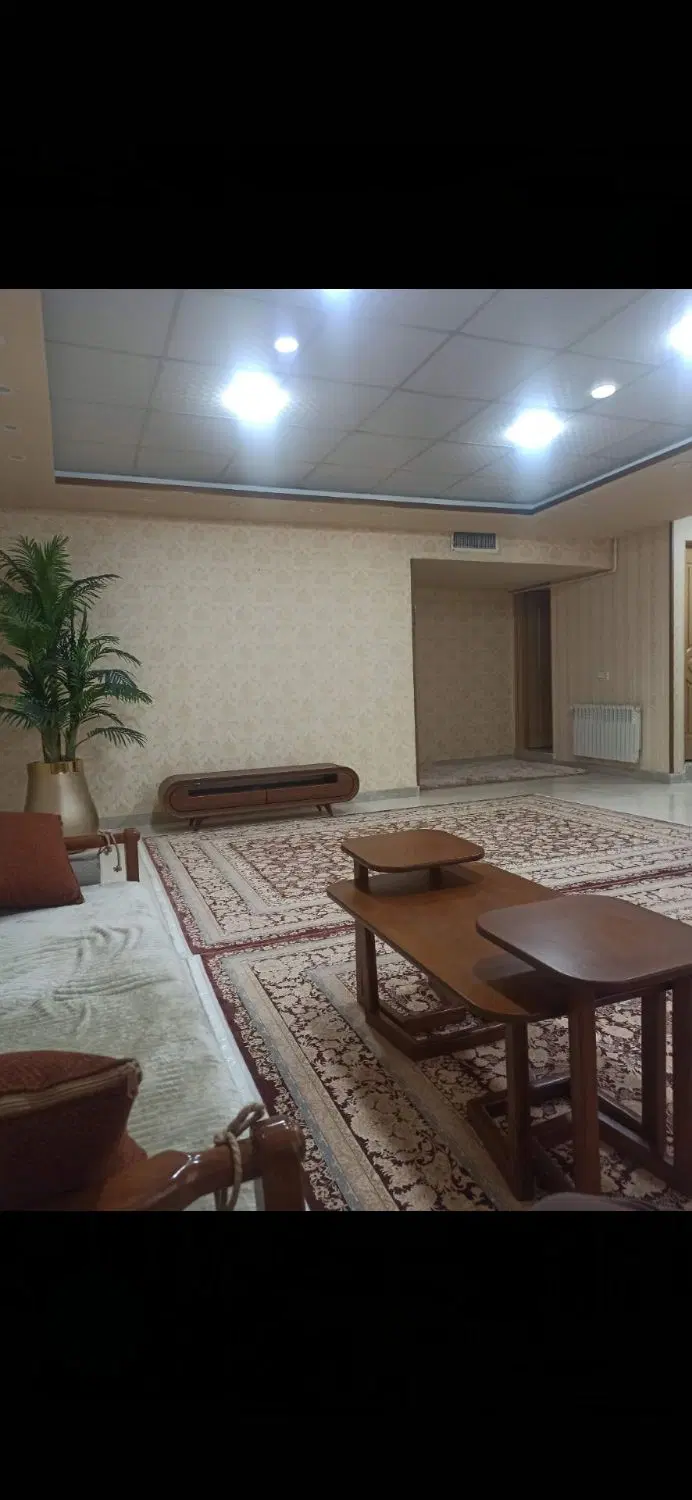 آپارتمان رزمندگان