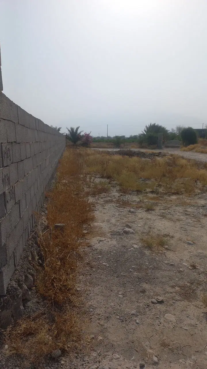 400 مترزمین سرخون با اب چاه