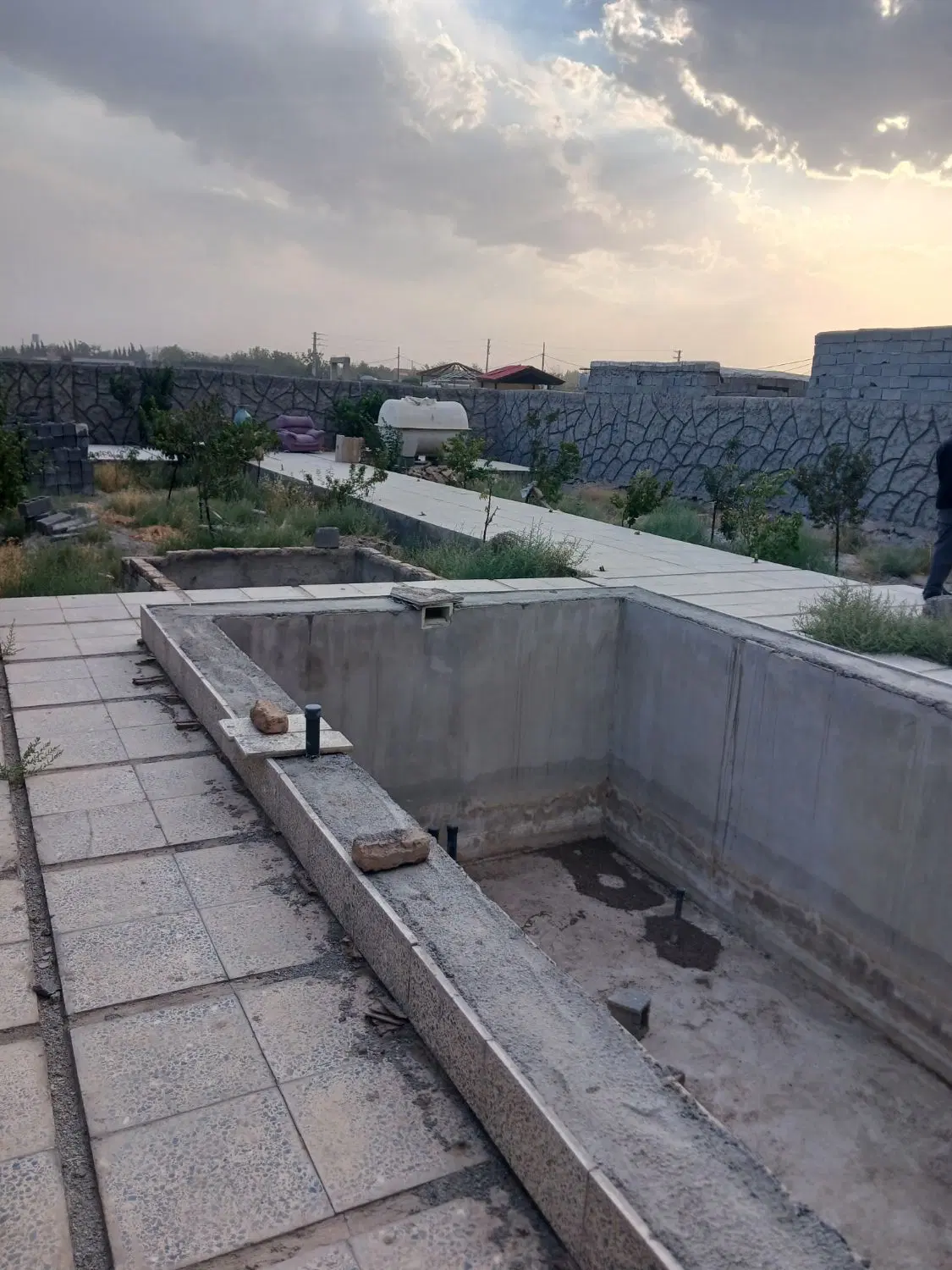 باغچه ۴۰۷متر در صالح اباد ملارد