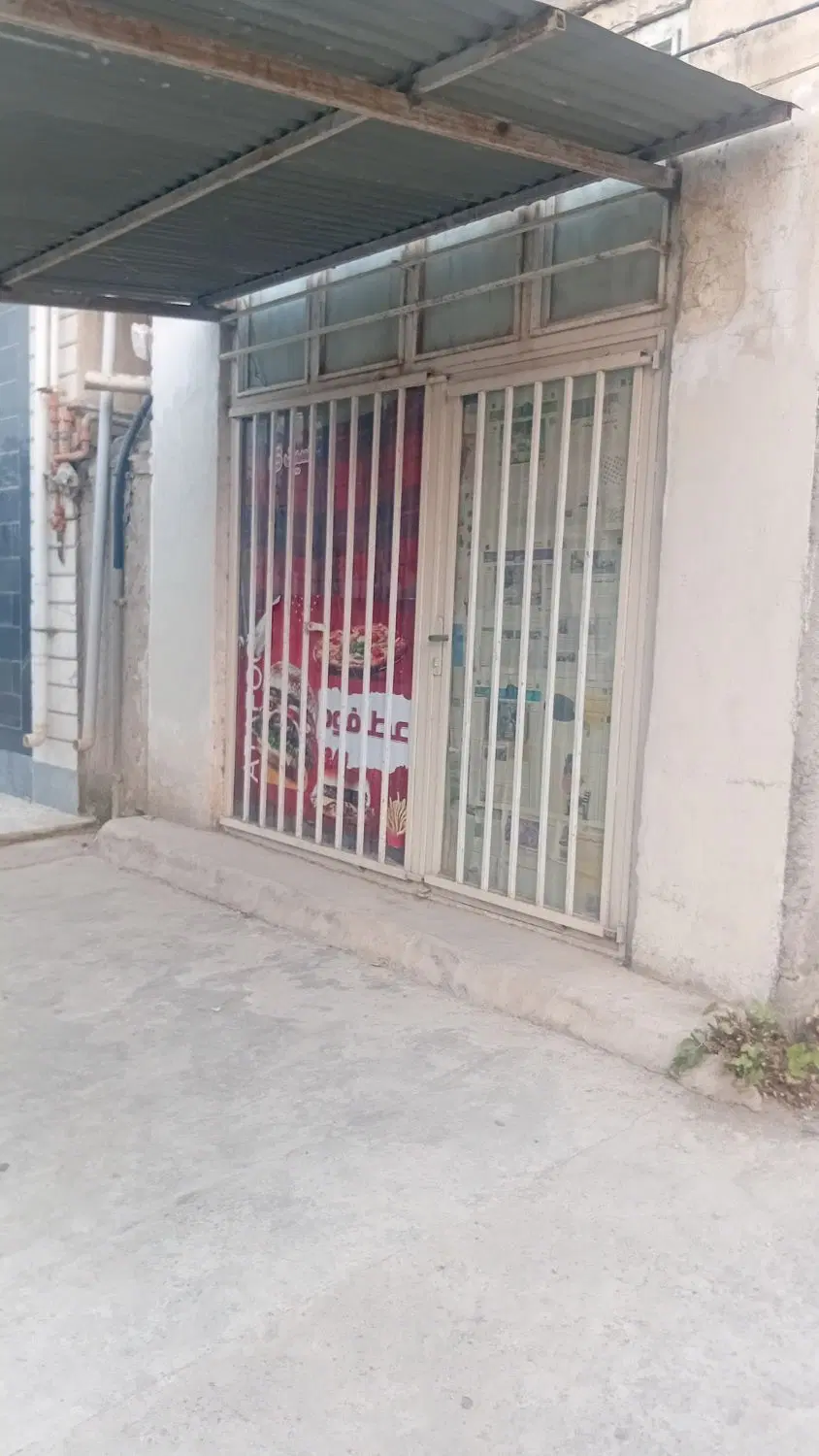 مغازه 25 متری اجاره داده میشود