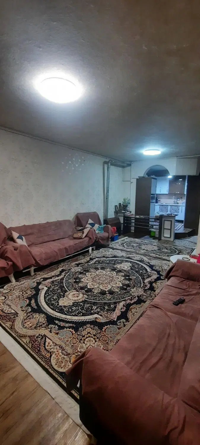 همخانه نیاز دارم
