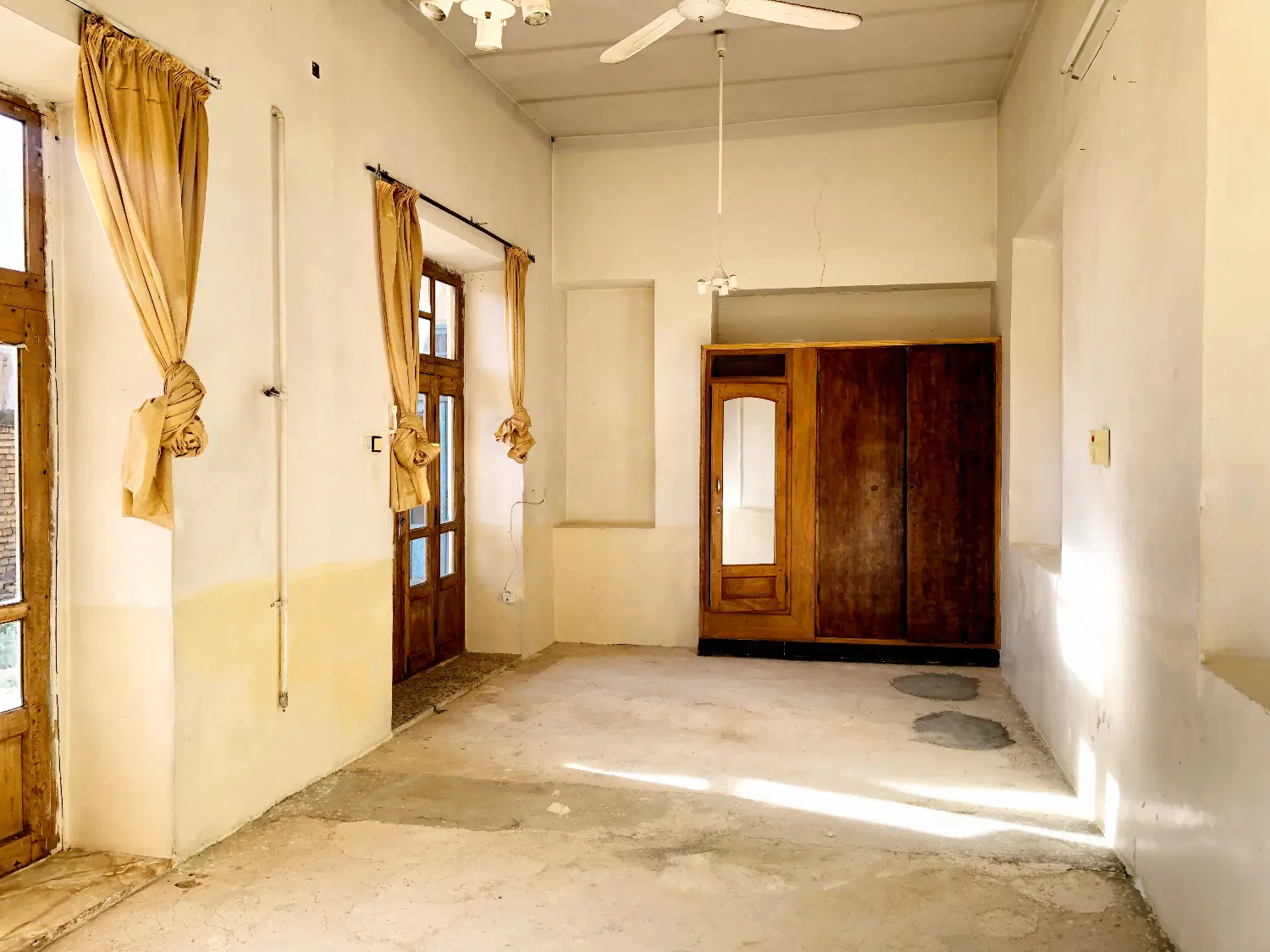 فروش زمین۲۹۵ متری سنددار در فرخشهر