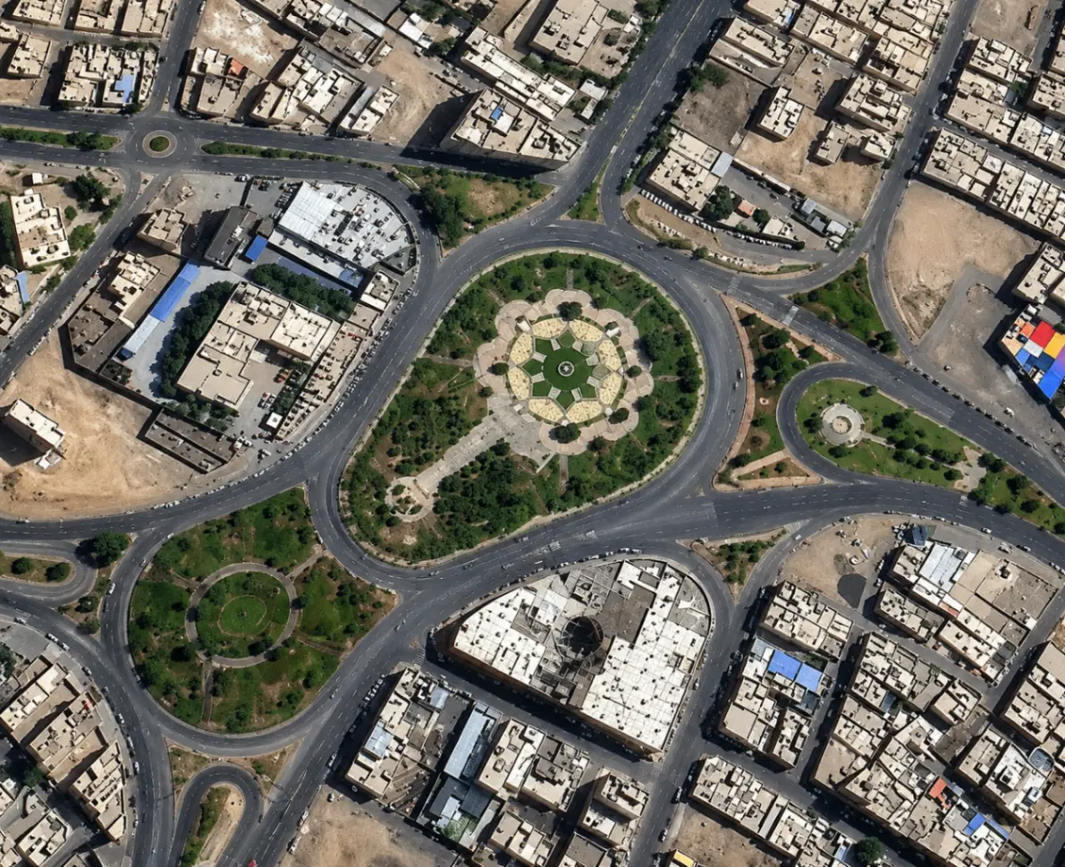 مغازه بر میدان جهاد