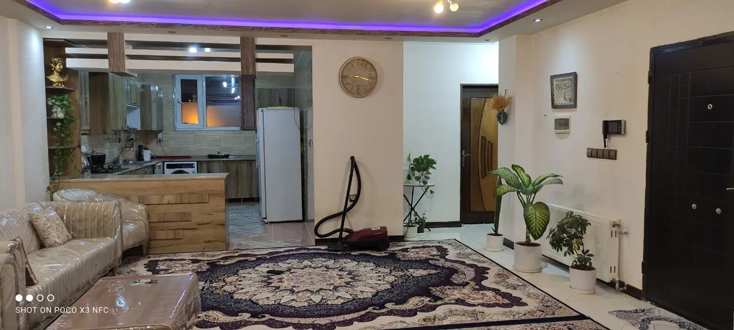 فروش یک واحد آپارتمان تک واحدی_سرچشمه ها