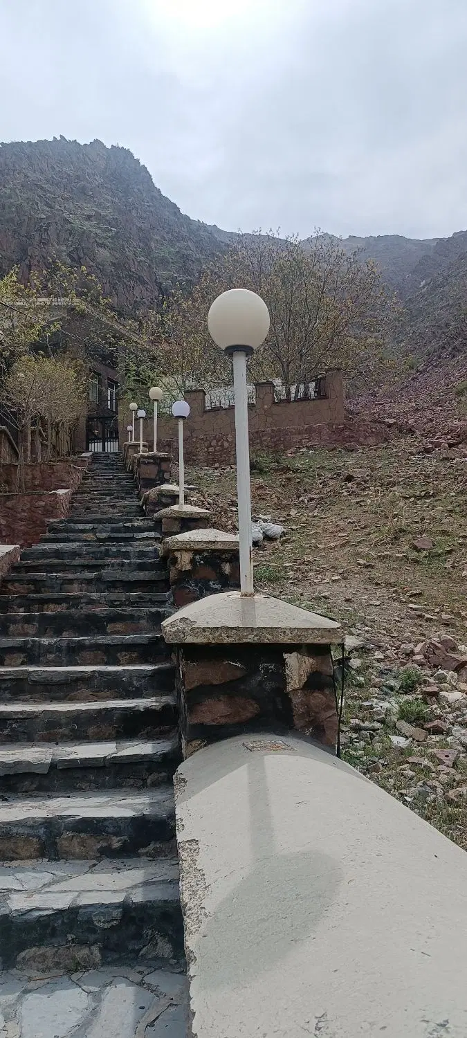 فروش دویست متر زمین ویلایی
