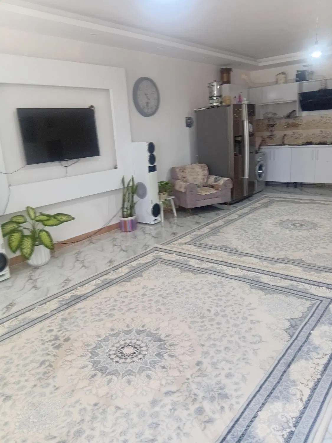 آپارتمان ۱۱۰ متری در رشت حمیدیان