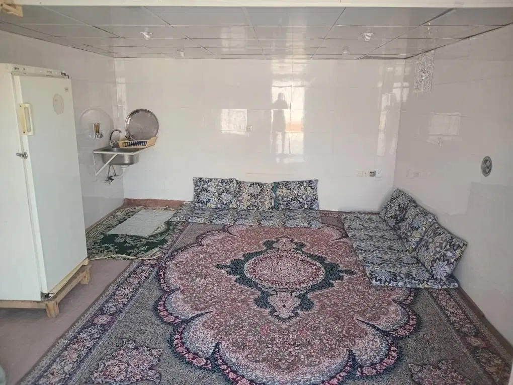 یک باب مغازه واقع در شهرک بهارستان بائن