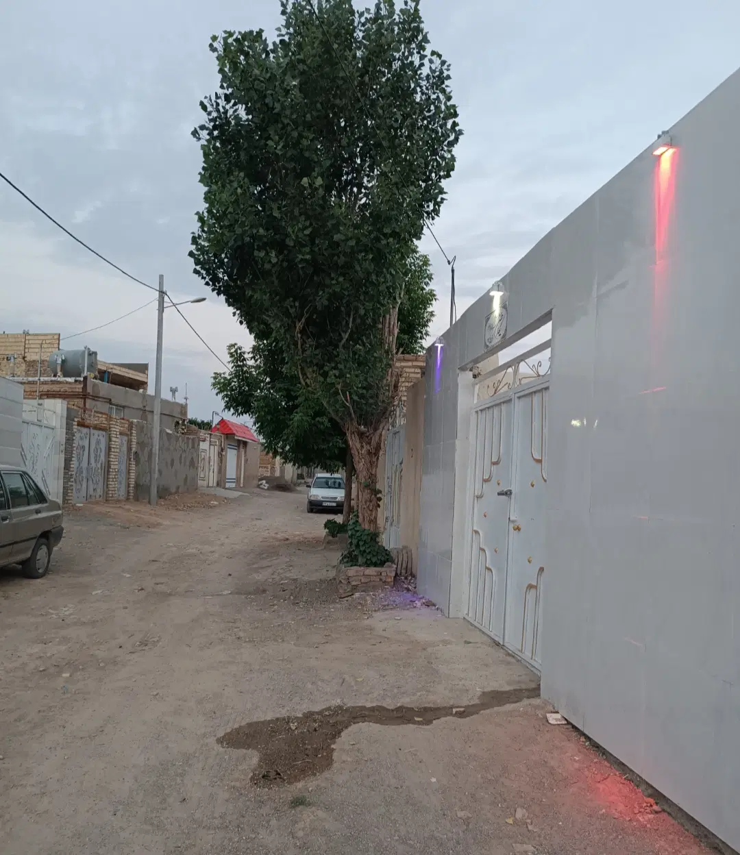 زمین مسکونی ۱۴۰  متری ۵۵۰۰ فروش فوری محقق 12 فرخد