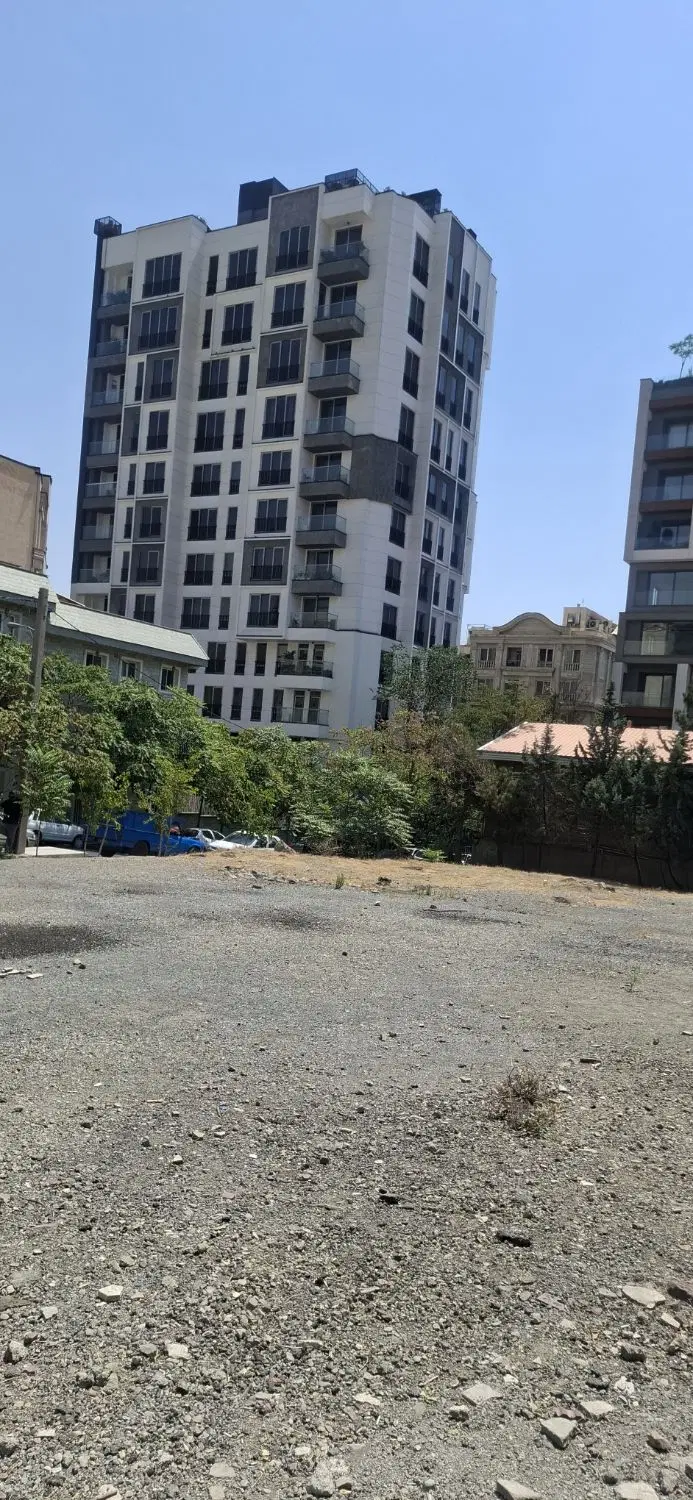تهاتر و شراکت زمین تهران با ملک در قم