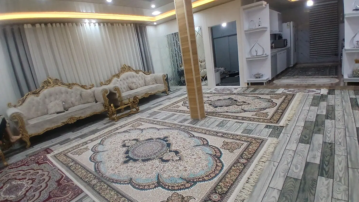 منزل مسکونی ۲۸۰متر