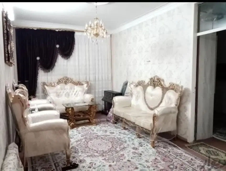 ۴۸ متر تک واحد، آسانسوردار