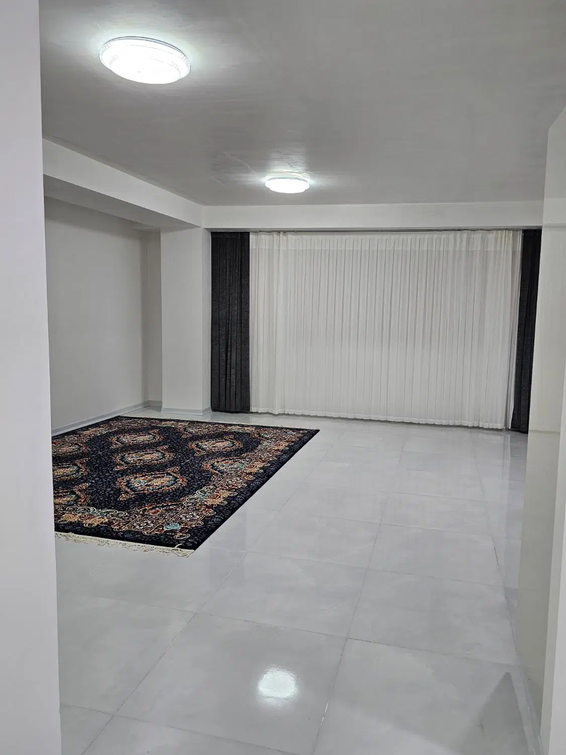 فروش واحد پاسداران