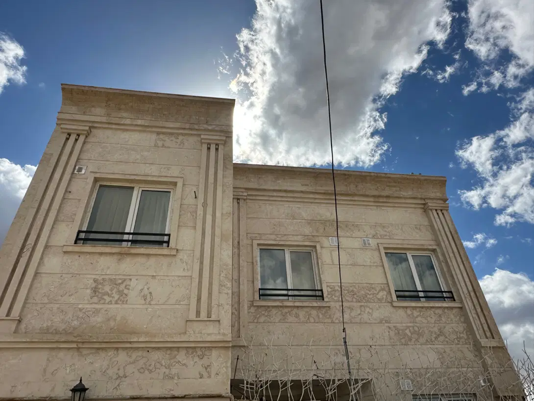 ویلایی۵ خواب دوبلکس نوساز عمارت ۳حیاط با ویوی ابدی