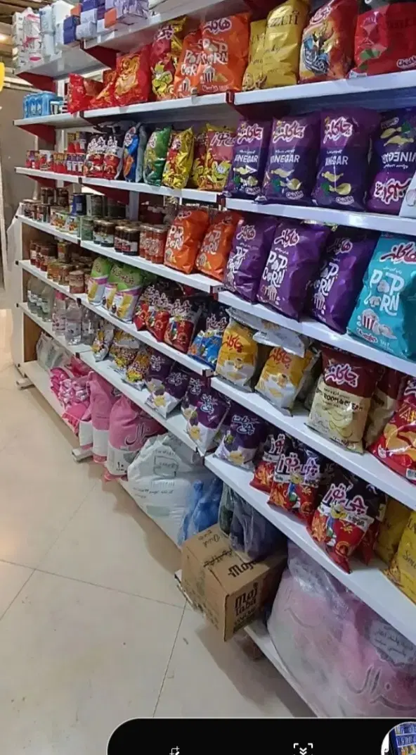 مغازه ۲۴ متری سردو نبش
