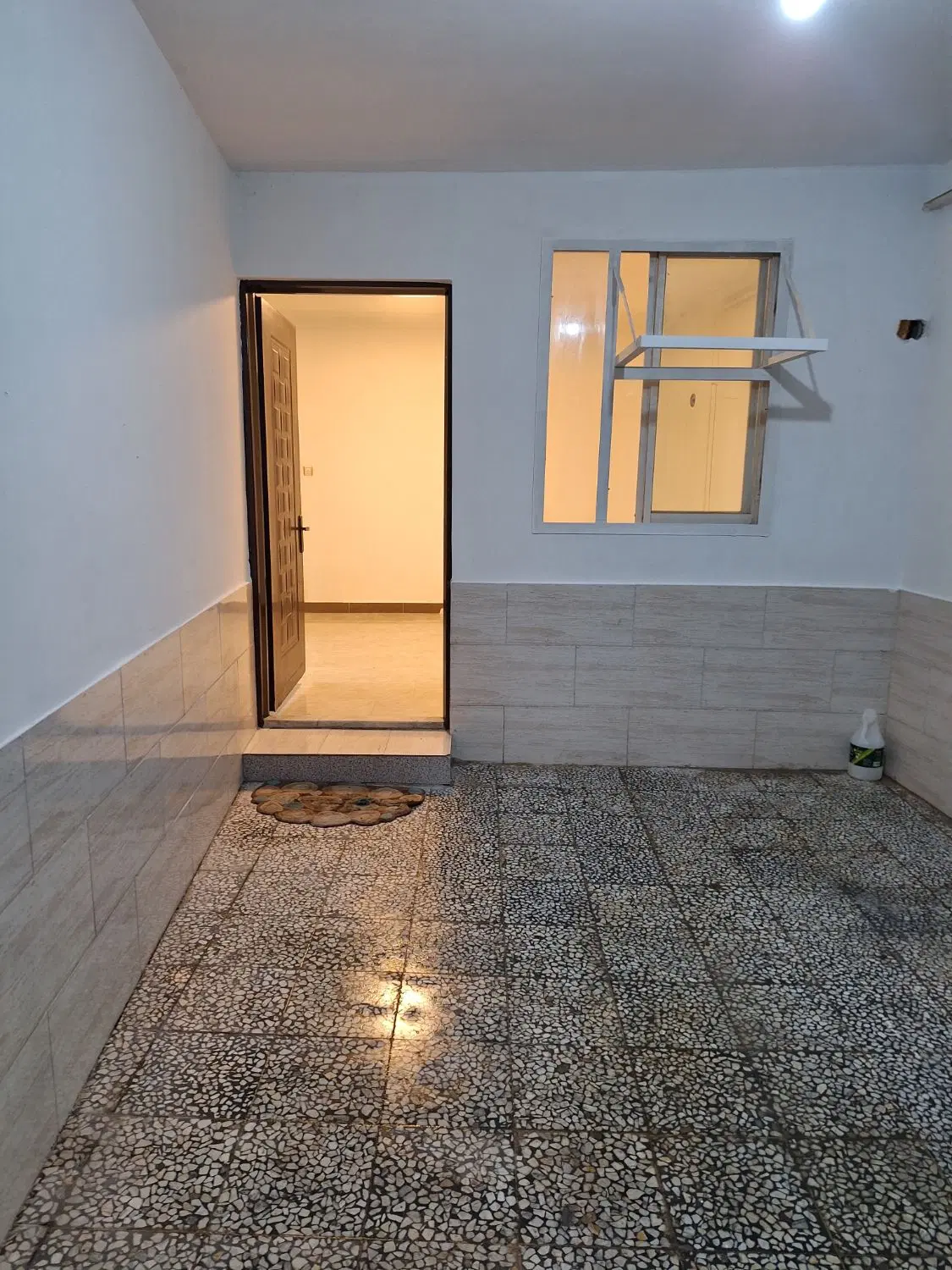 سوئیت 65متری با پارکینگ
