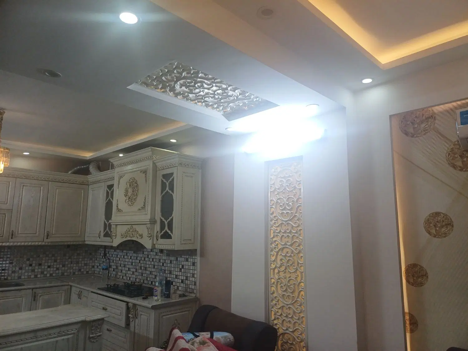 آپارتمان شکری
