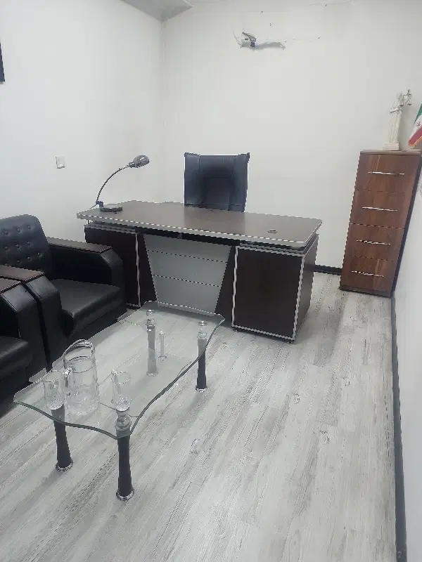 اجاره اتاق اداری ۱۵ متری به زیرمجموعه وکالت