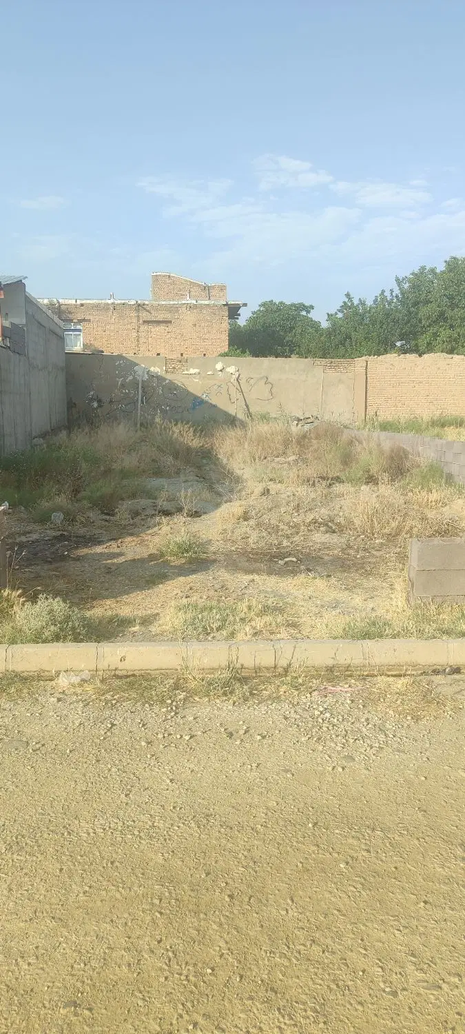 زمین مسکونی