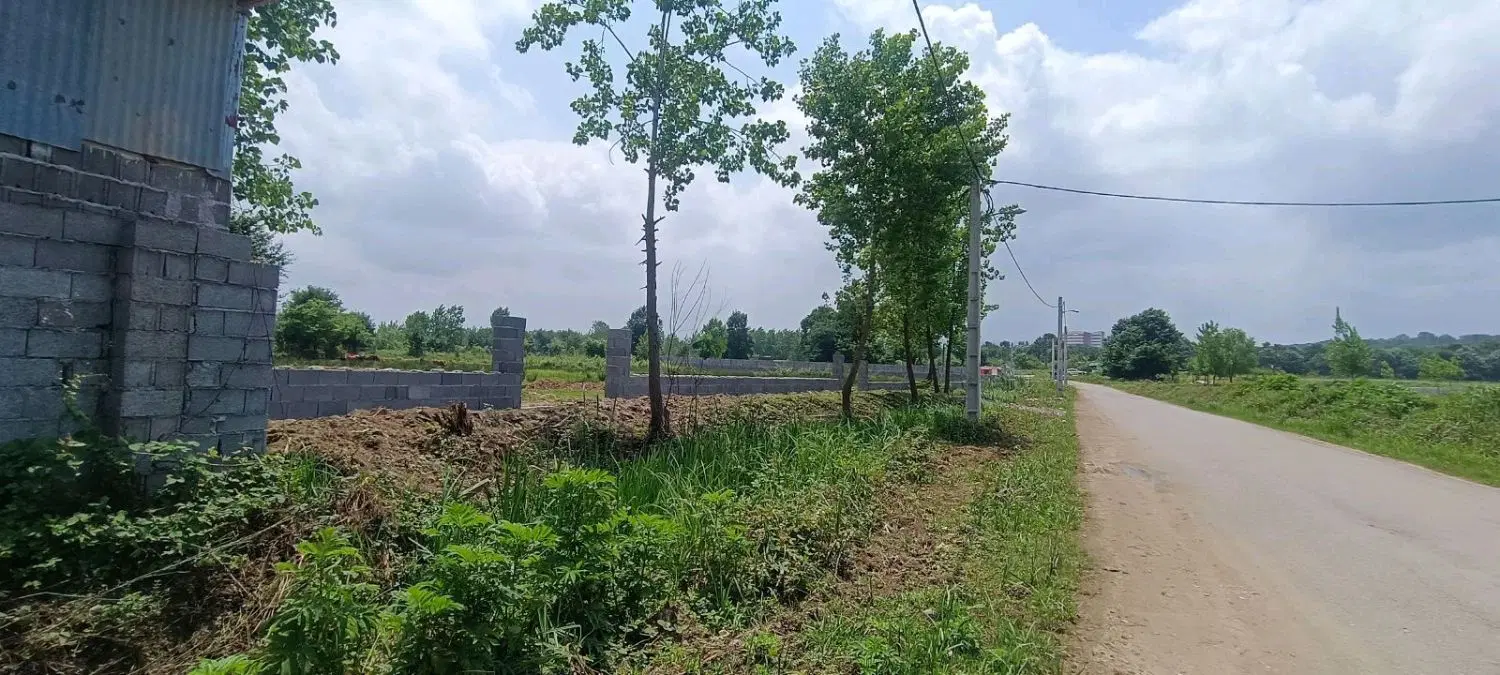زمین 500 متری بر آسفالت
