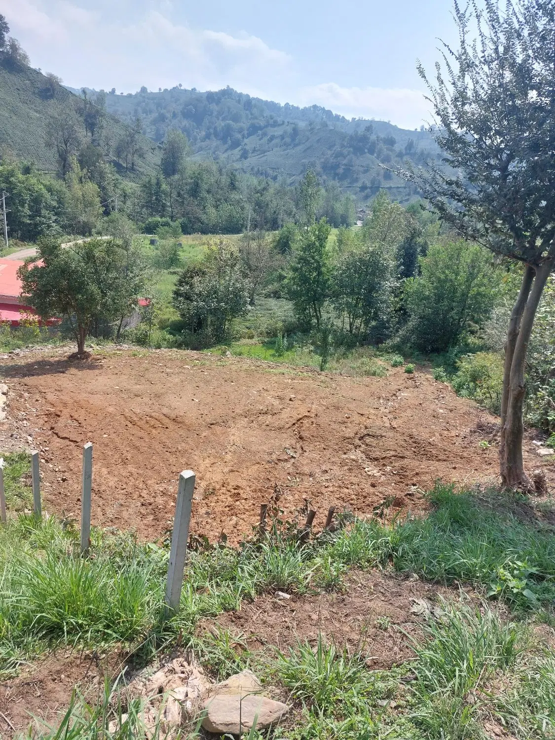 ۷۳۵ متر زمین داخل طرح و مسکونی در  دهستان لیل