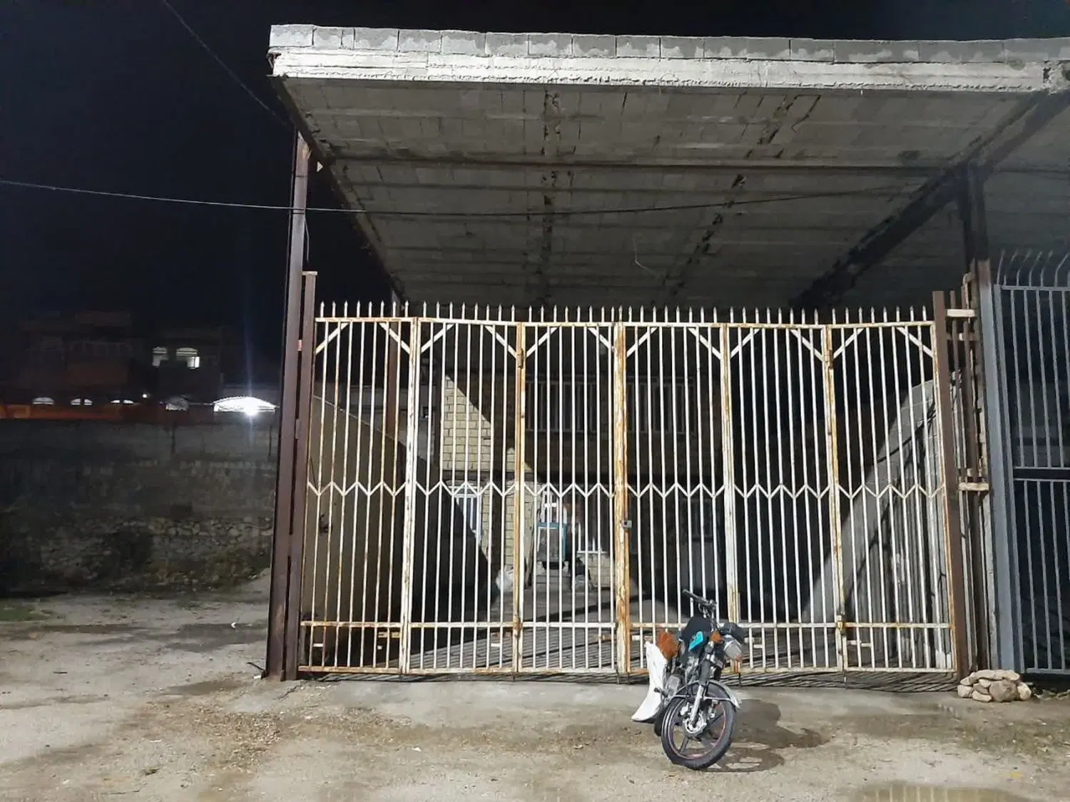 حجره تره بار