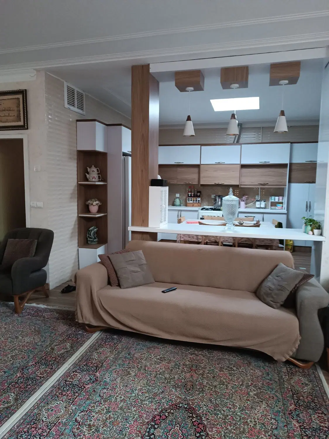 ویلایی مقیمی