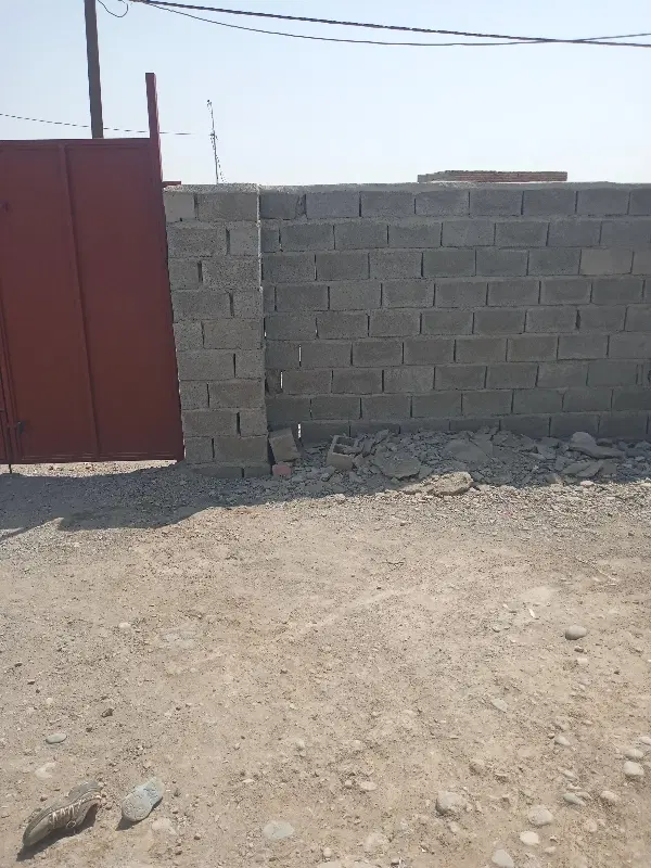 زمین فروشی
