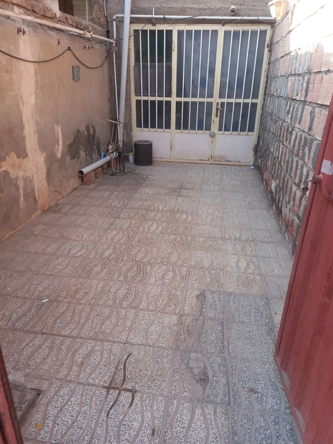 همکف اجاره ای