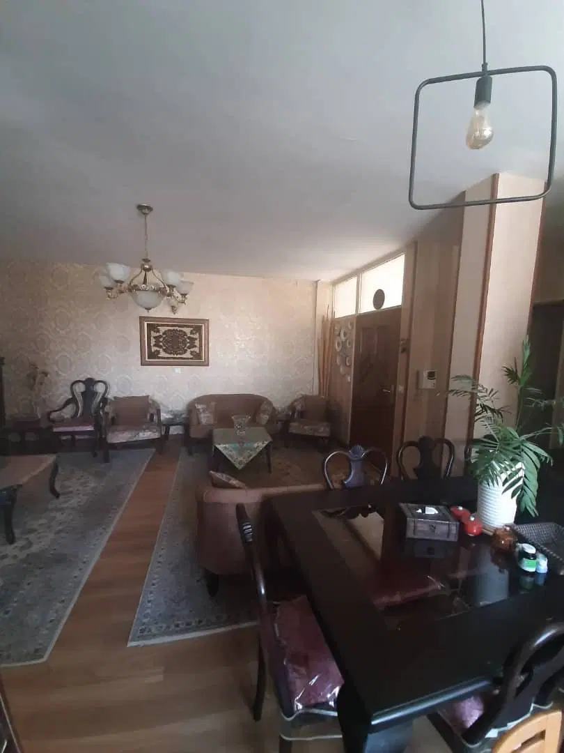 آپارتمان دوخوابه تک واحدی