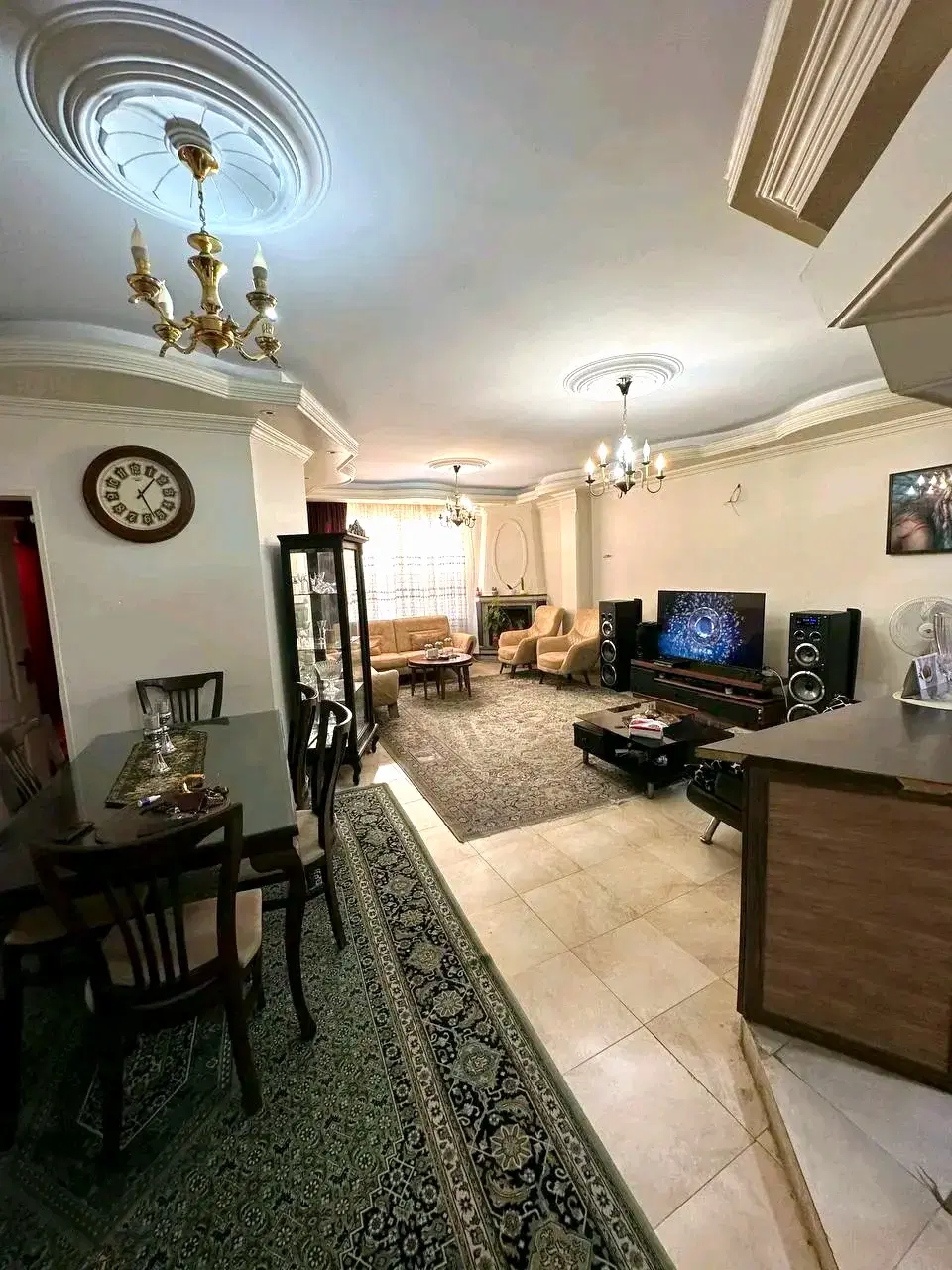 ۸۵متر سندتکبرگ ۲خواب پارکینگ سندی ۶واحد نورگیر
