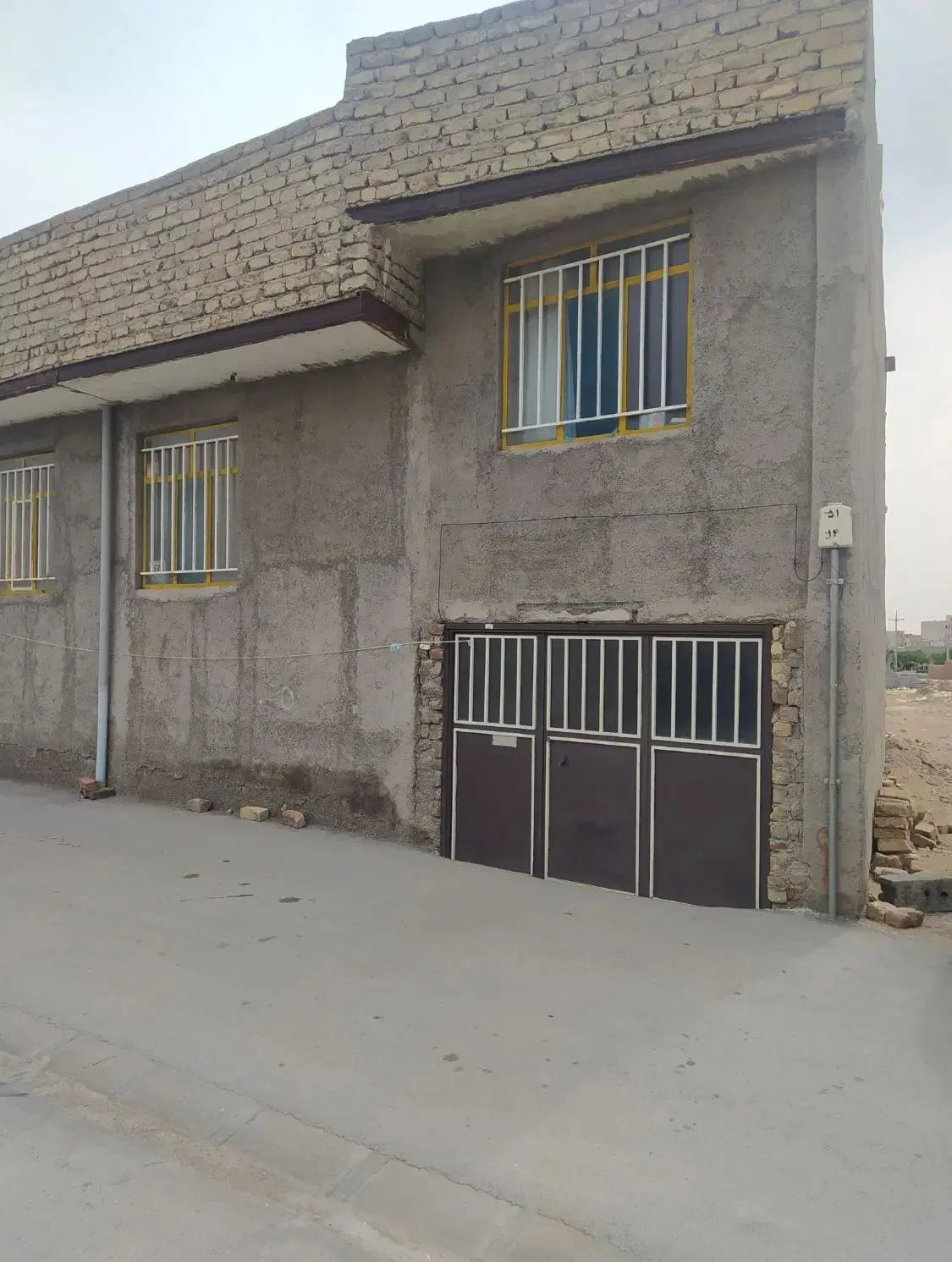 خانه ویلایی نبش145 متری