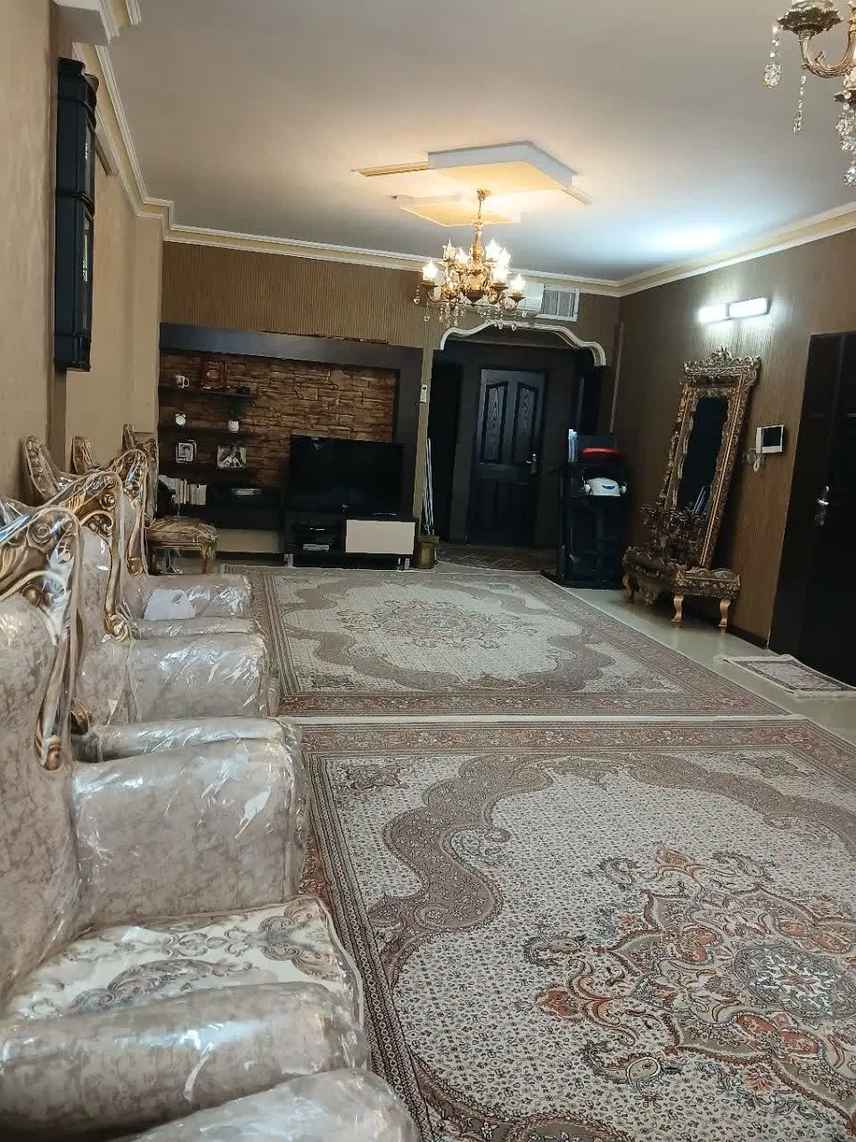 ۱۱۲ متر بسیار شیک در نارنج