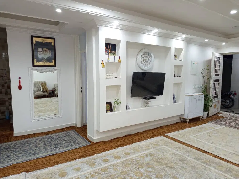 زمین ۱۷۱ متری
