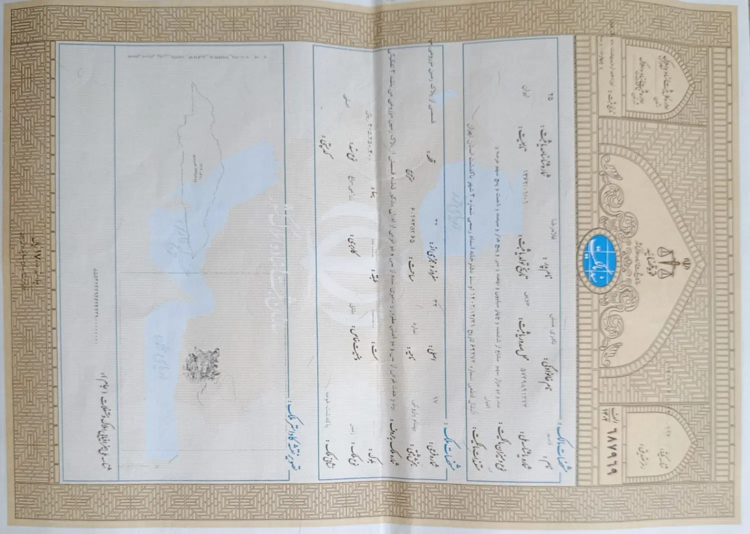 حاجی آباد ۳۴۰ متر زمین