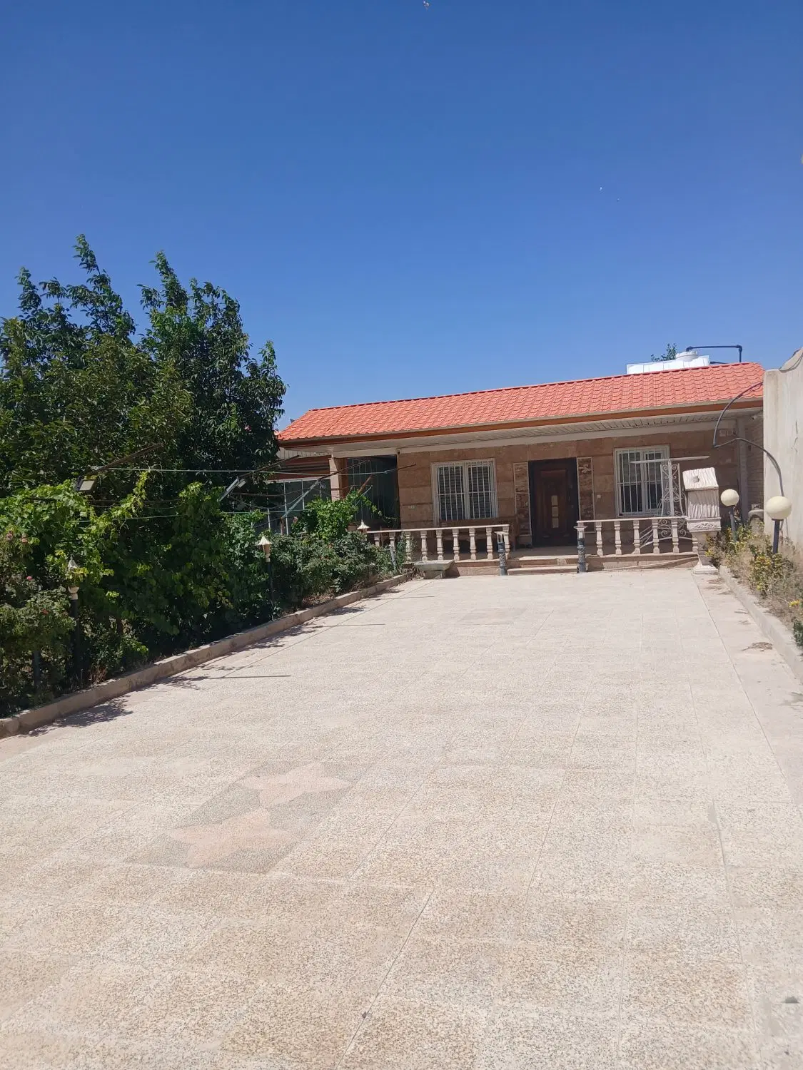 ویلا1200متری فول امکانات