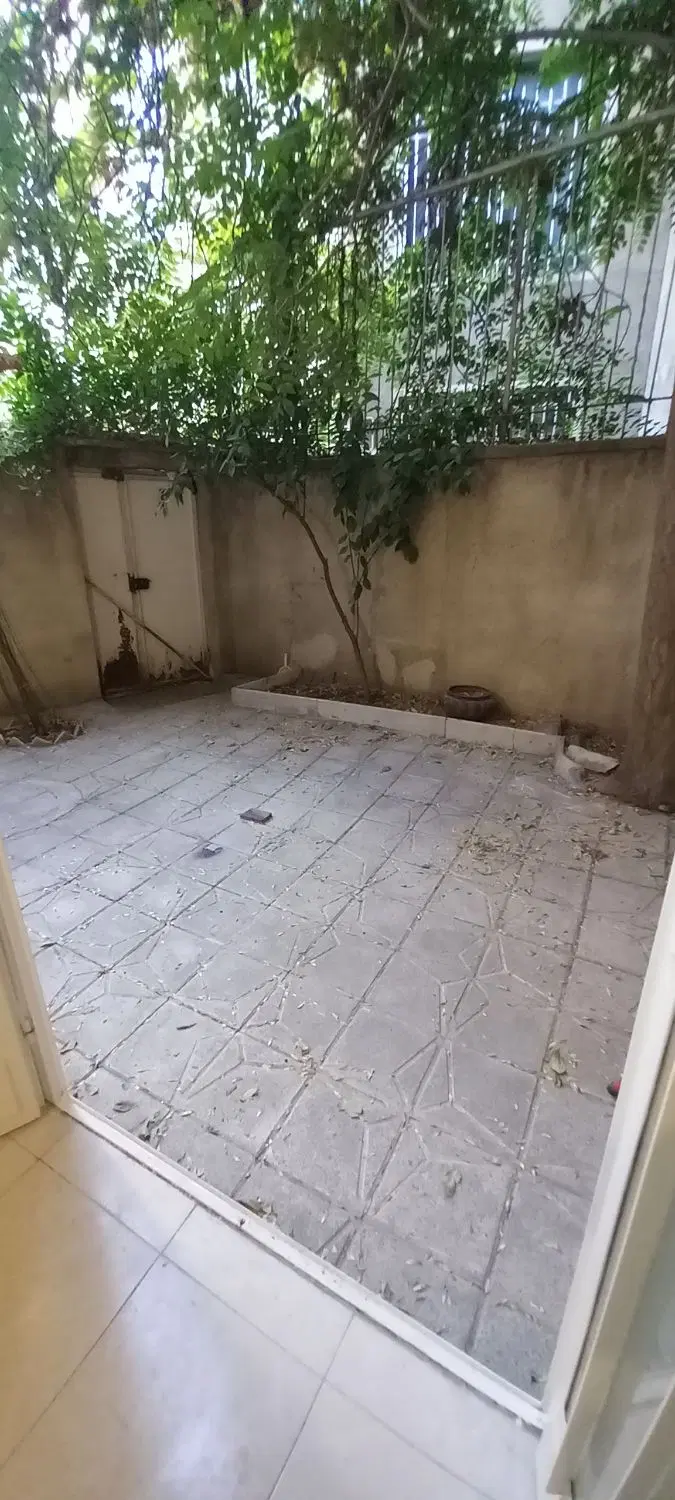 آپارتمان ۲ خوابه ۶۸ متری حیاط دار سهروردی