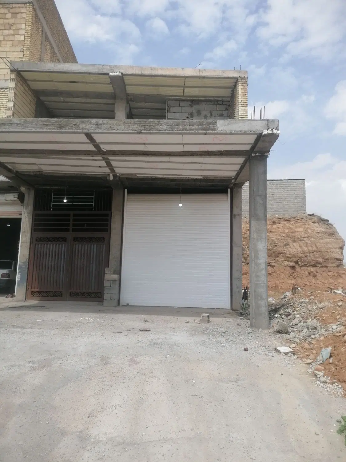 مغازه صدمتری
